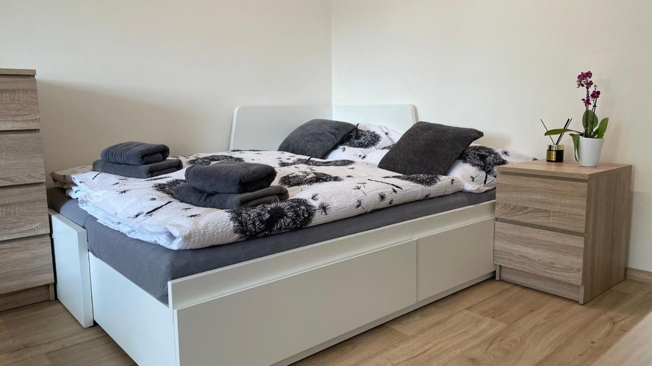 Apartman Na Zahradni Kyjov  Exterior photo