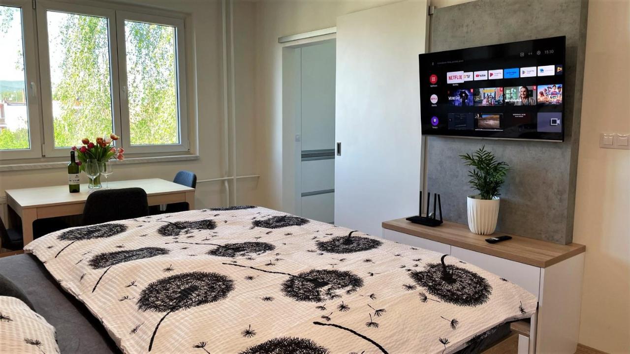 Apartman Na Zahradni Kyjov  Exterior photo